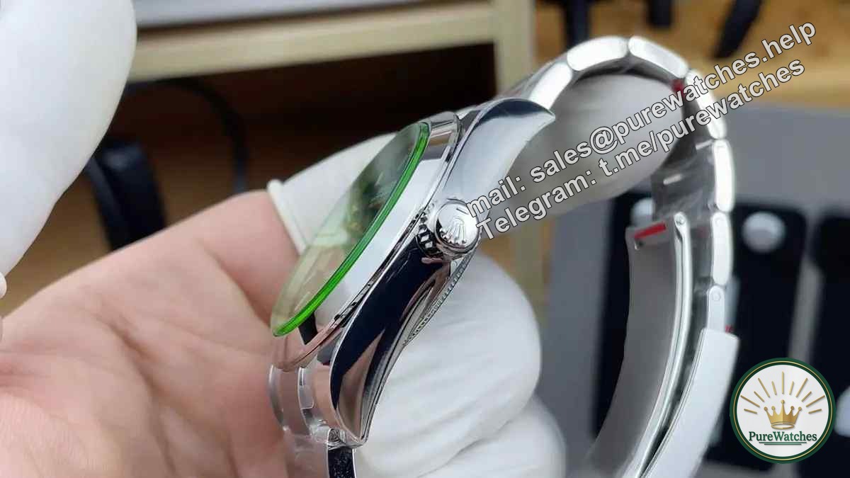 In-depth review of the VS Factory replica Rolex Green Glass Lightning Hand 116400: Dandong 3131 movement, which perfectly restores the charm of the original!