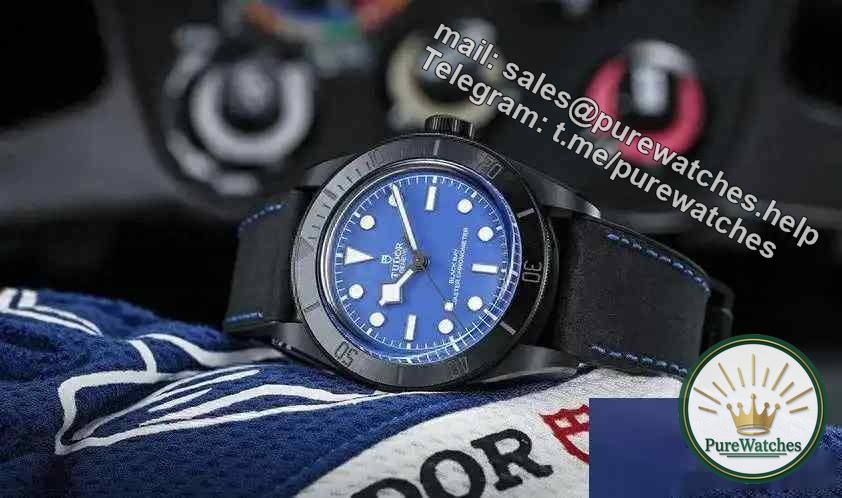Ceramic watch VS metal watch, which one is your wrist choice?