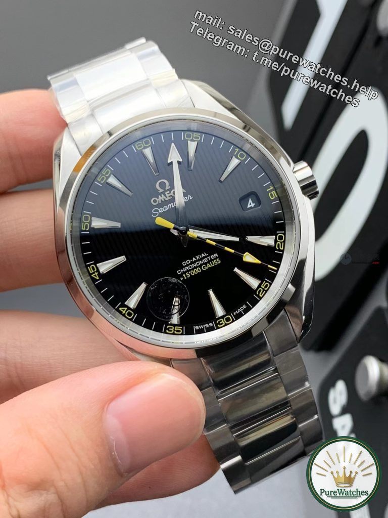 What are the details of the upgraded 8508 movement of the Omega Bumblebee? Detailed review!