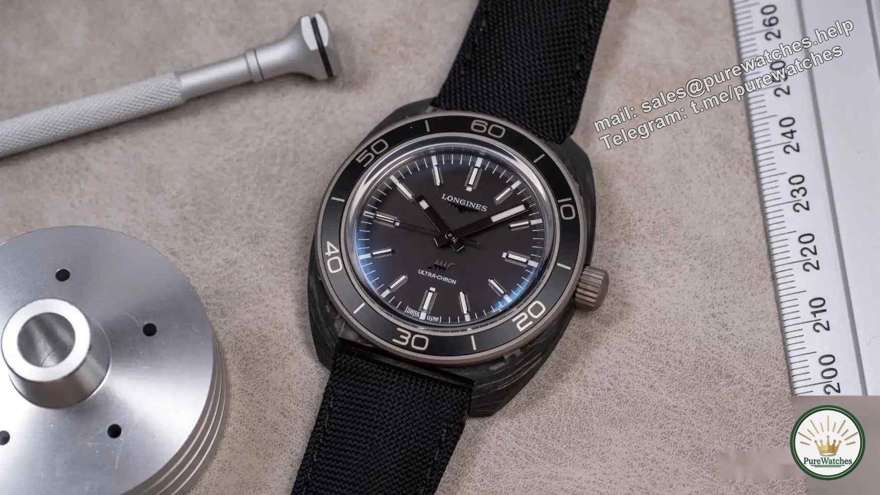 Longines makes another big move! The first carbon fiber watch case Ultra-Chron Carbon is here!