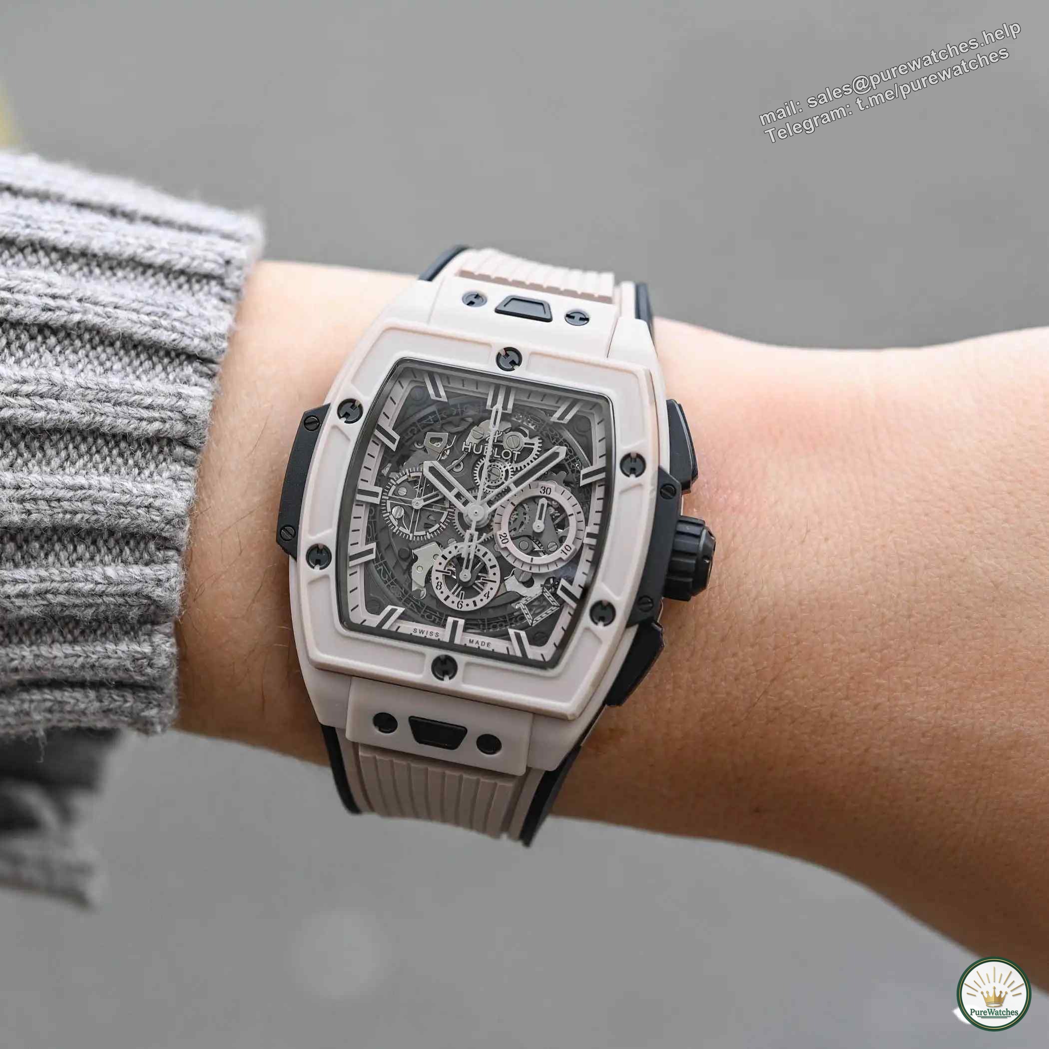 Want unique charm? Hublot Big Bang Soul Chronograph Colored Ceramic Model is waiting for you to choose!