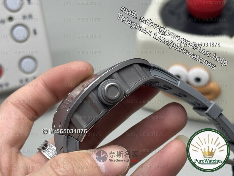 2025 replica watch king explodes! Actual measurement of RM055 gray ceramic from ZF factory shows that the hardness of nano-ceramic exceeds the traditional one by 30%!
