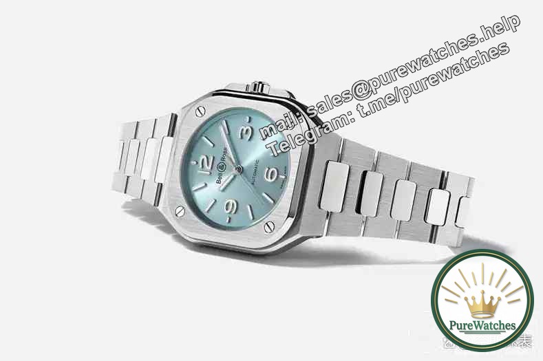 Good news for small wrists! Bell & Ross’ new BR-05 36mm watch is launched in four beautiful colors!