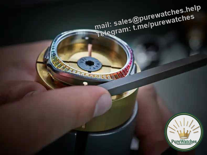 Don’t just look at Patek Philippe! This tourbillon from H. Moser & Cie. is the ceiling