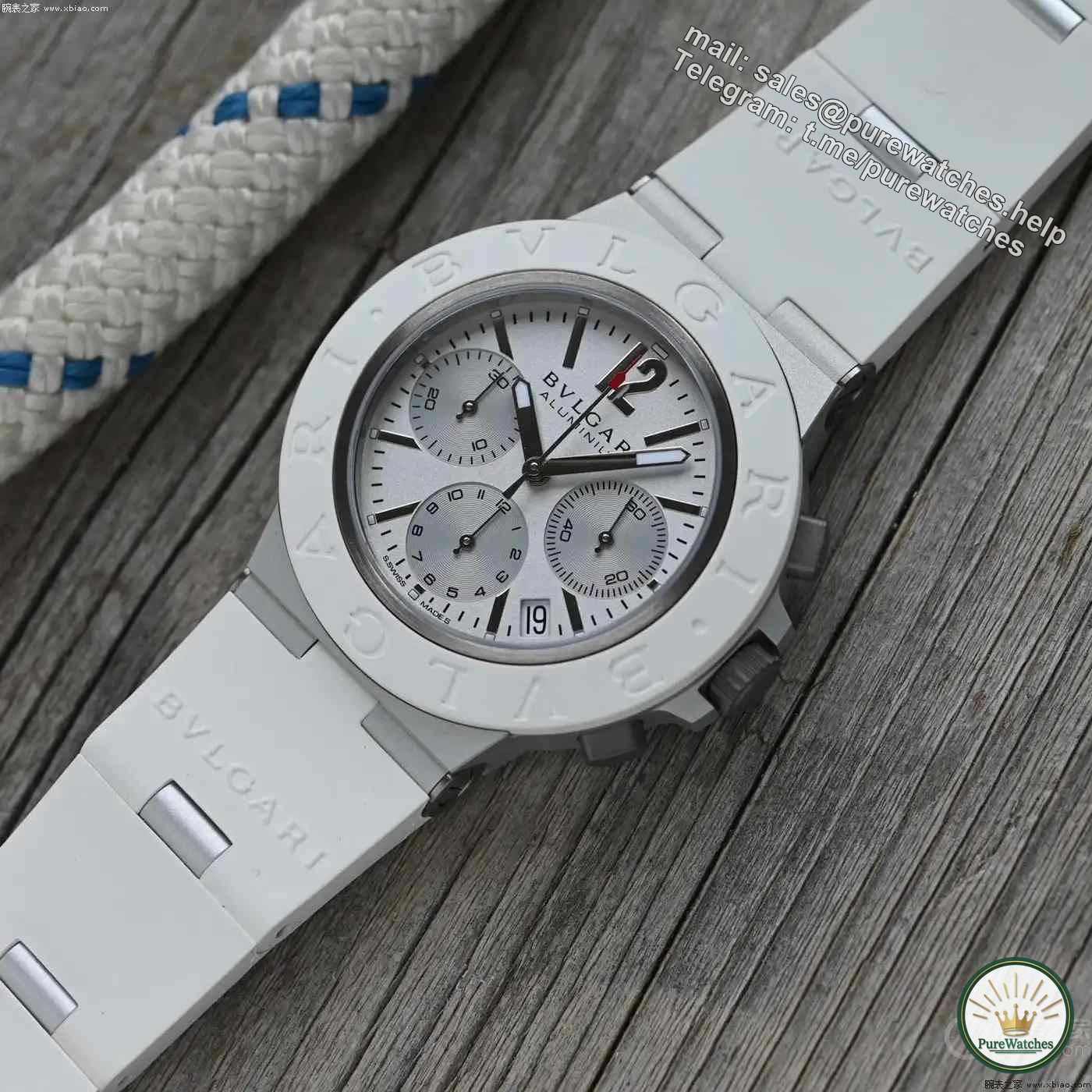 Bvlgari’s new summer favorite! The Aluminum chronograph is limited to 400 pieces and is a must-have in blue and white colors!