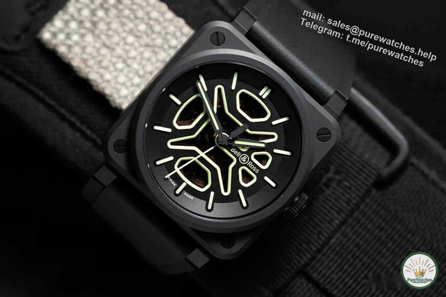 Limited to 250 pieces! Bell & Ross’s futuristic ceramic watch has a luminous effect!