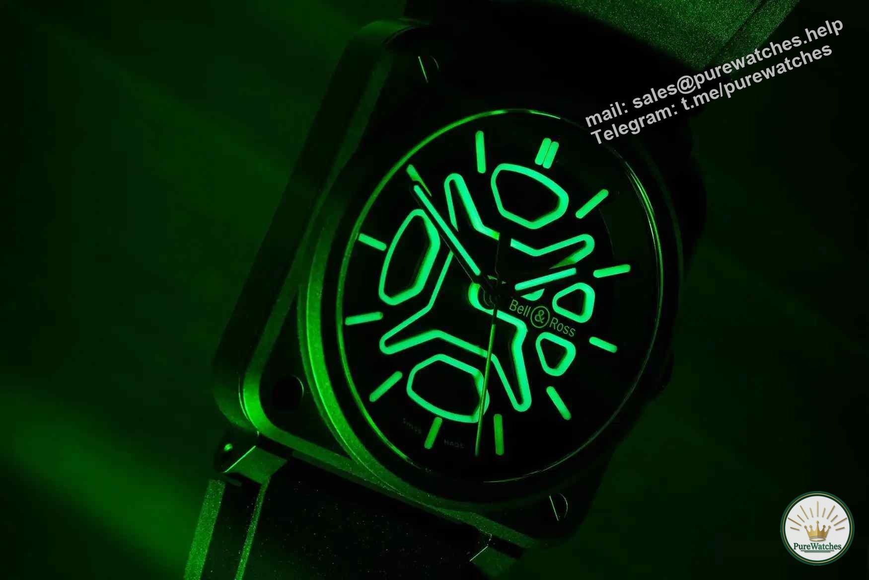 Limited to 250 pieces! Bell & Ross’s futuristic ceramic watch has a luminous effect!