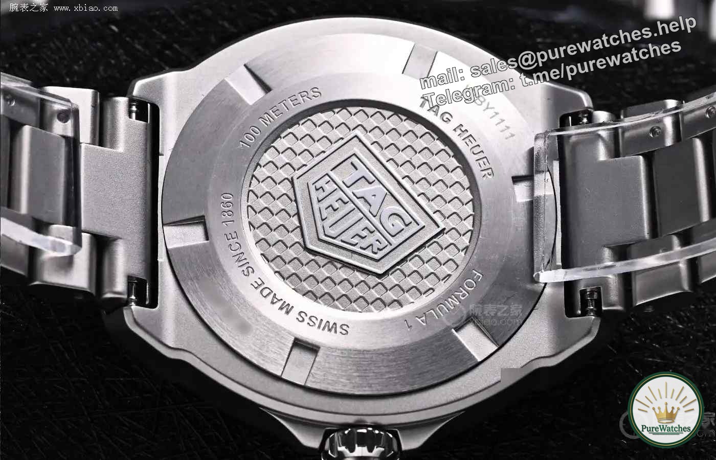Classic reborn! The TAG Heuer Formula 1 Eco-Drive watch can be charged for 2 minutes and lasts for 1 day. Racing fans say it smells great!