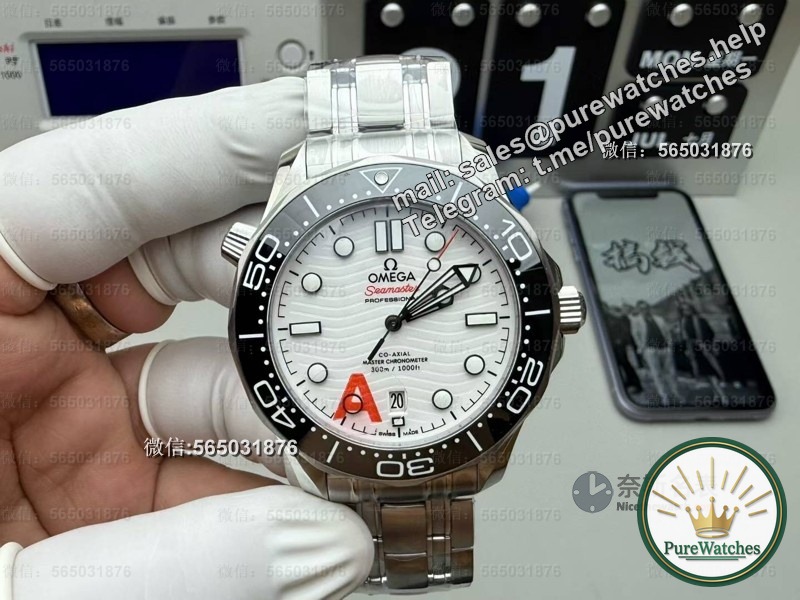 VS factory Omega Seamaster 300 White Panda V4 version has been upgraded! How powerful is the 8800 integrated movement?
