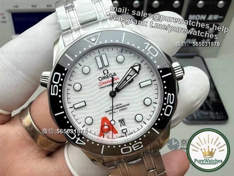 VS factory Omega Seamaster 300 White Panda V4 version has been upgraded! How powerful is the 8800 integrated movement?
