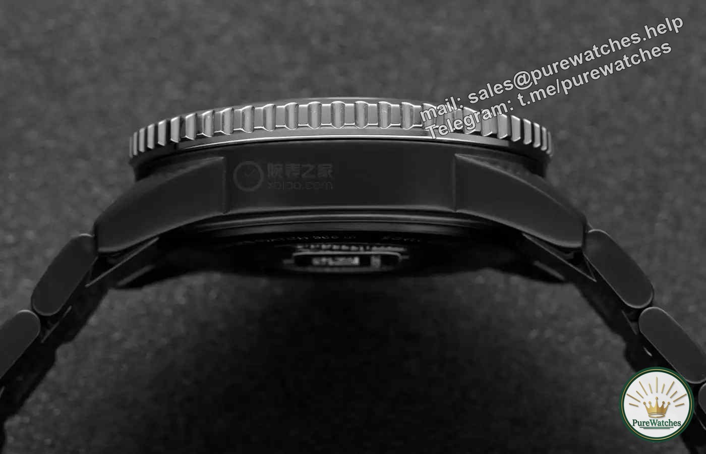 The King of Black Ceramics! The Rado Captain Cook diving watch is 300 meters waterproof and luminous, perfect for commuting and exploring!