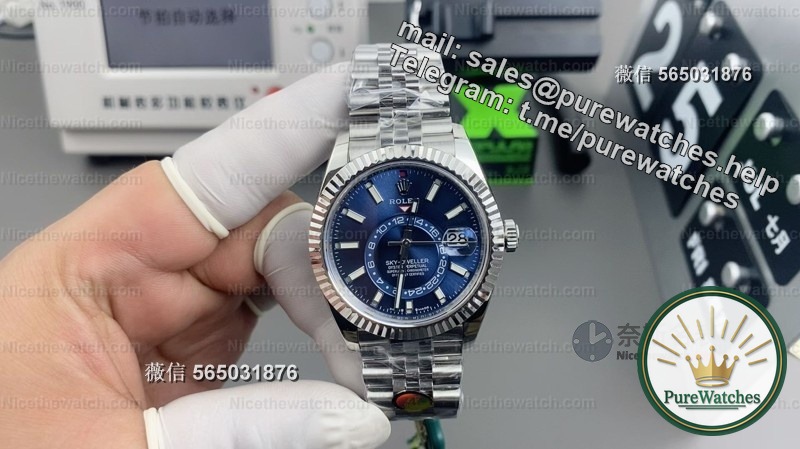 Stop buying inferior versions! This ZF factory Skywalker blue face watch can be restored to 1:1 even with month jumps. The V2 weighted version is more comfortable to wear!