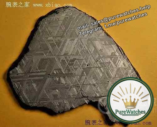 4.5 billion year old meteorite + Weidmann pattern! This gold watch from Omega puts the universe on your hand, and each one is unique in the world!
