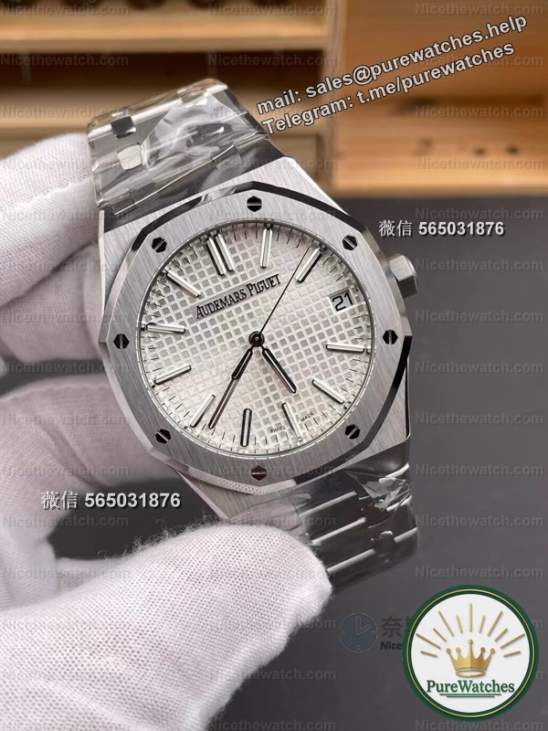 As soon as I put it on, I was asked about the price! My real experience with the DDF Audemars Piguet 15510ST white plate replica watch is amazing