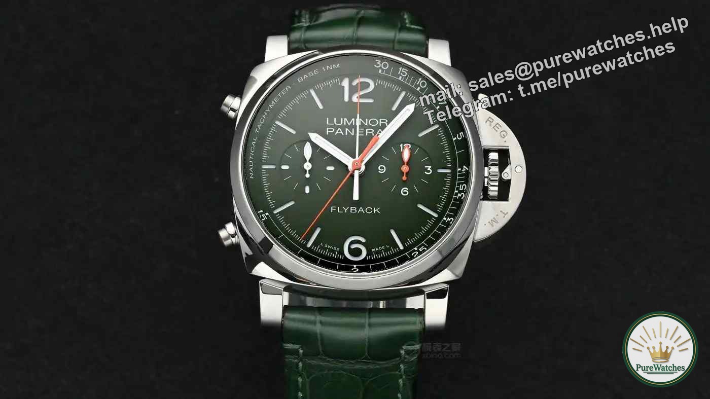 Italian naval origin! Panerai navy green flyback chronograph watch, perfect for recognition and rare on the market