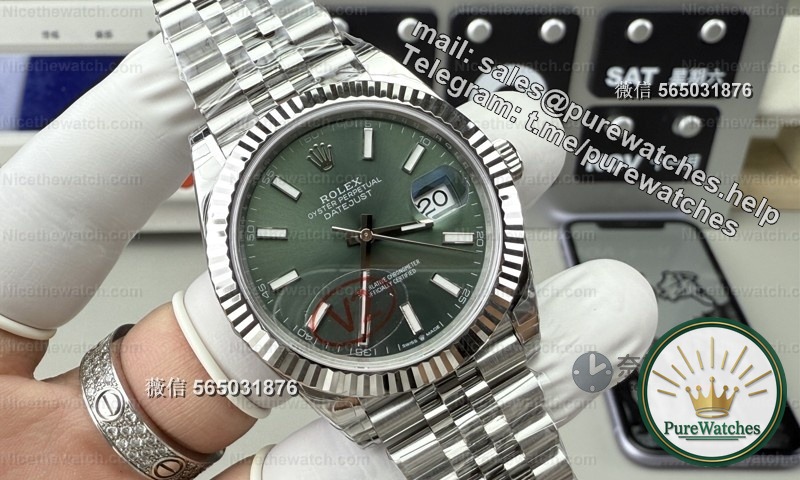 When playing with watches, play with the “core” first: VS factory mint green log is equipped with Dandong 3235 movement. Can it be used?