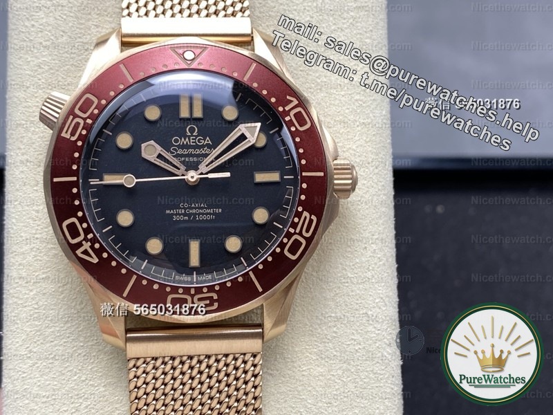 VS factory Omega Seamaster 300 bronze gold hands-on experience: retro golden brown color matching with 8806 movement, this replica watch has something!