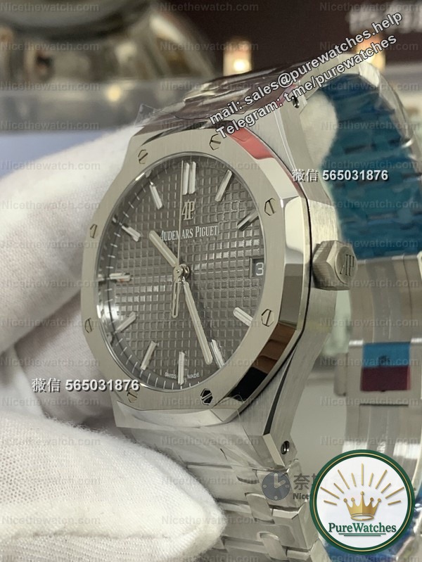 Thinking of entering Royal Oak on a limited budget? Actual test of VS factory 15500 gray face 4302 movement version, the wearing comfort is perfect!