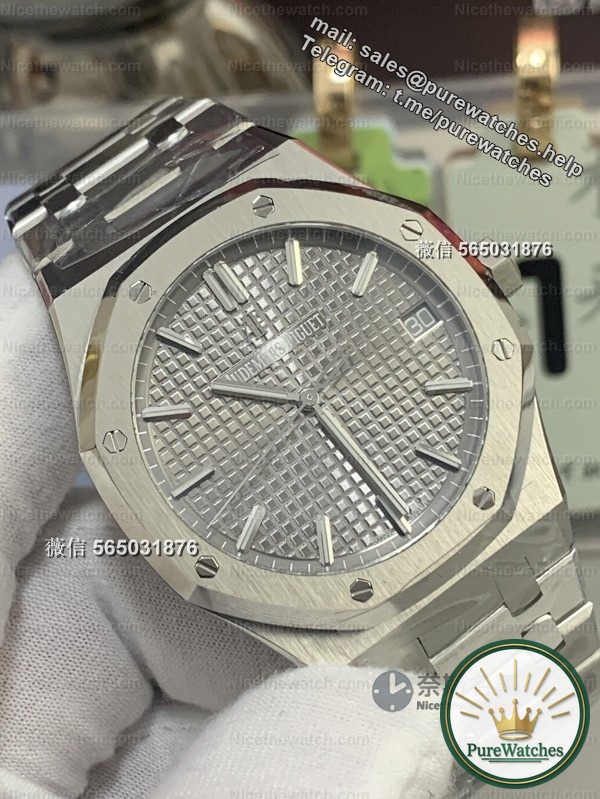 Thinking of entering Royal Oak on a limited budget? Actual test of VS factory 15500 gray face 4302 movement version, the wearing comfort is perfect!