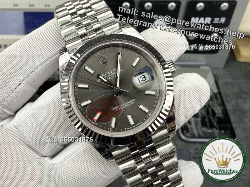 Why do gray logs get more and more noticeable the more I wear them? VS factory V2 version depth measurement: 904L stainless steel + Dandong 3235 movement, 41mm gold size for a high-end feel