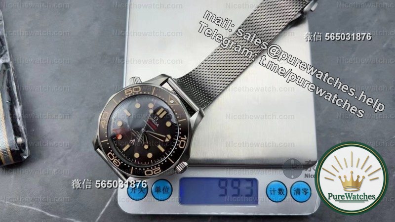 VS factory No Time to Die V4 version actual test: 99 grams of titanium metal + 8806 movement, this 007 joint brand is really “light”