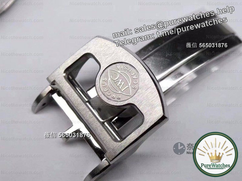 Don’t hold on to the leather watch strap if it smells and cracks! It must be replaced every 2-3 years. The real photos of ZF IWC Portuguese 7 replaced with crocodile skin are amazing.