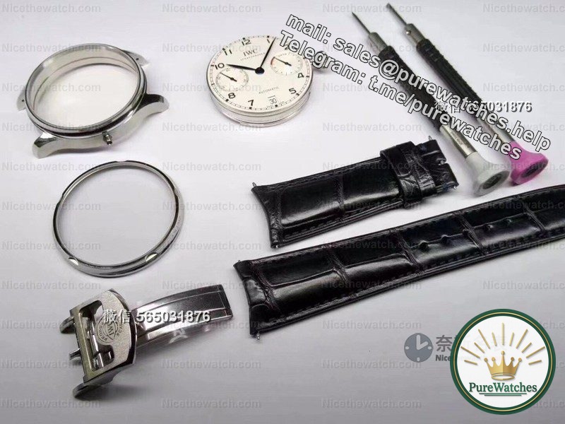 Don’t hold on to the leather watch strap if it smells and cracks! It must be replaced every 2-3 years. The real photos of ZF IWC Portuguese 7 replaced with crocodile skin are amazing.