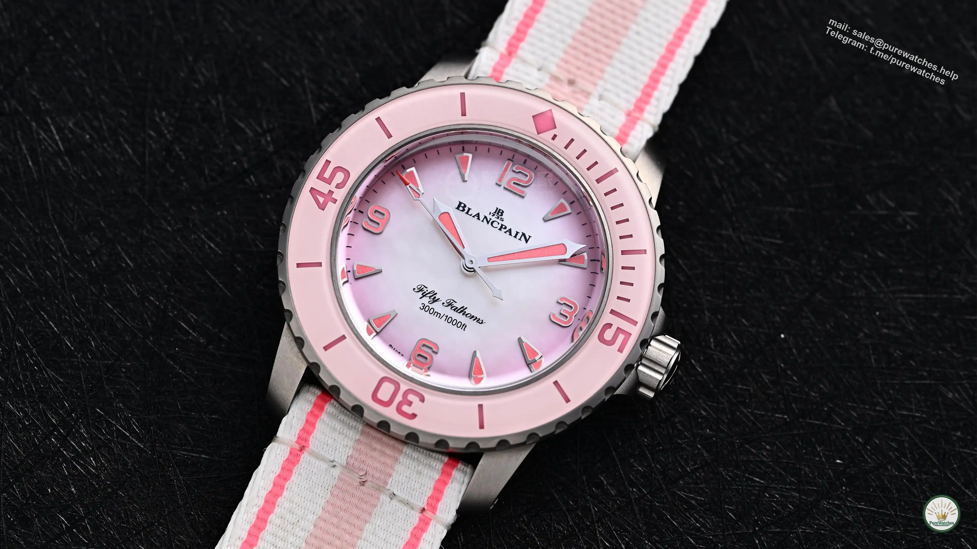 Blancpain Fifty Fathoms comes out in pink! 38mm titanium + gradient mother-of-pearl dial, the diving watch also has a girlish look