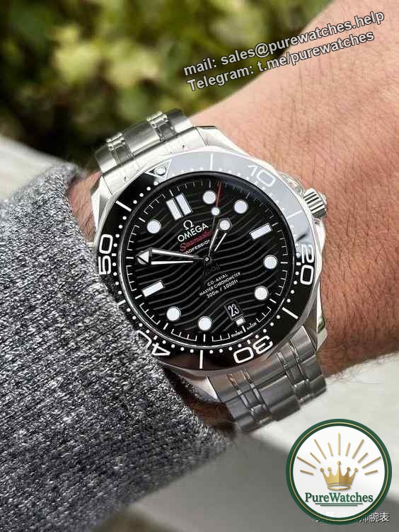 The ultimate showdown! Tudor VS Omega: A battle between accuracy and configuration, which one do you choose?