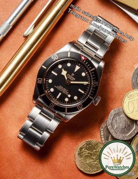 The ultimate showdown! Tudor VS Omega: A battle between accuracy and configuration, which one do you choose?