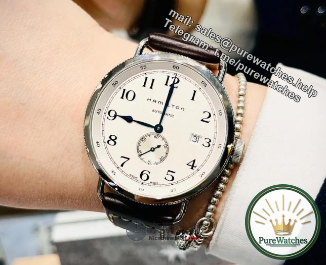 Is the Hamilton watch strap too long? With a few easy tricks, you can become a watch adjustment expert in seconds!