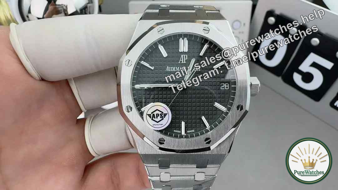 In-depth review of the APS factory V3 version of the Audemars Piguet 15500 replica watch, who is better than the ZF factory?