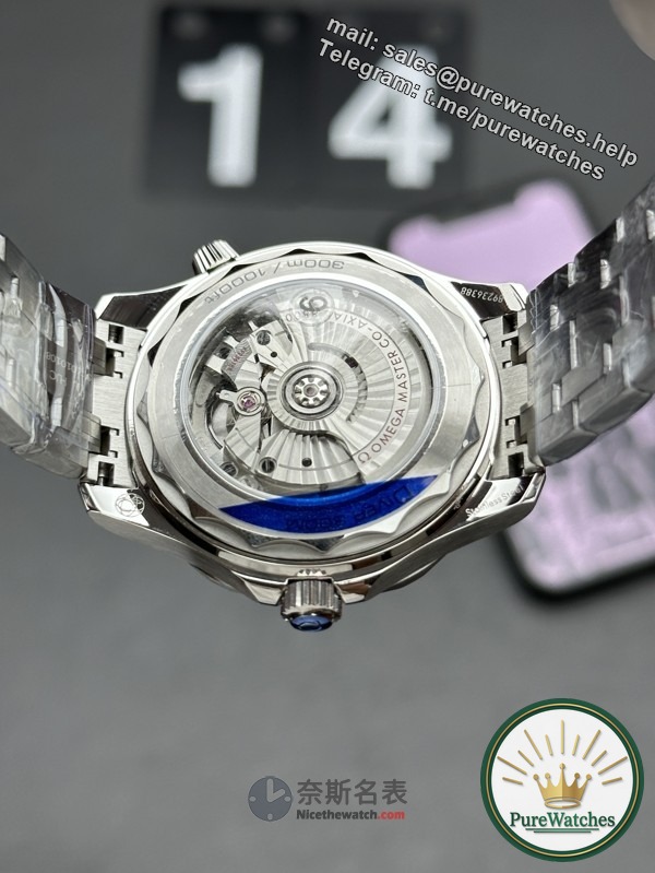 Is there a big difference between the VS factory Omega replica watch and the original one? What are the differences?