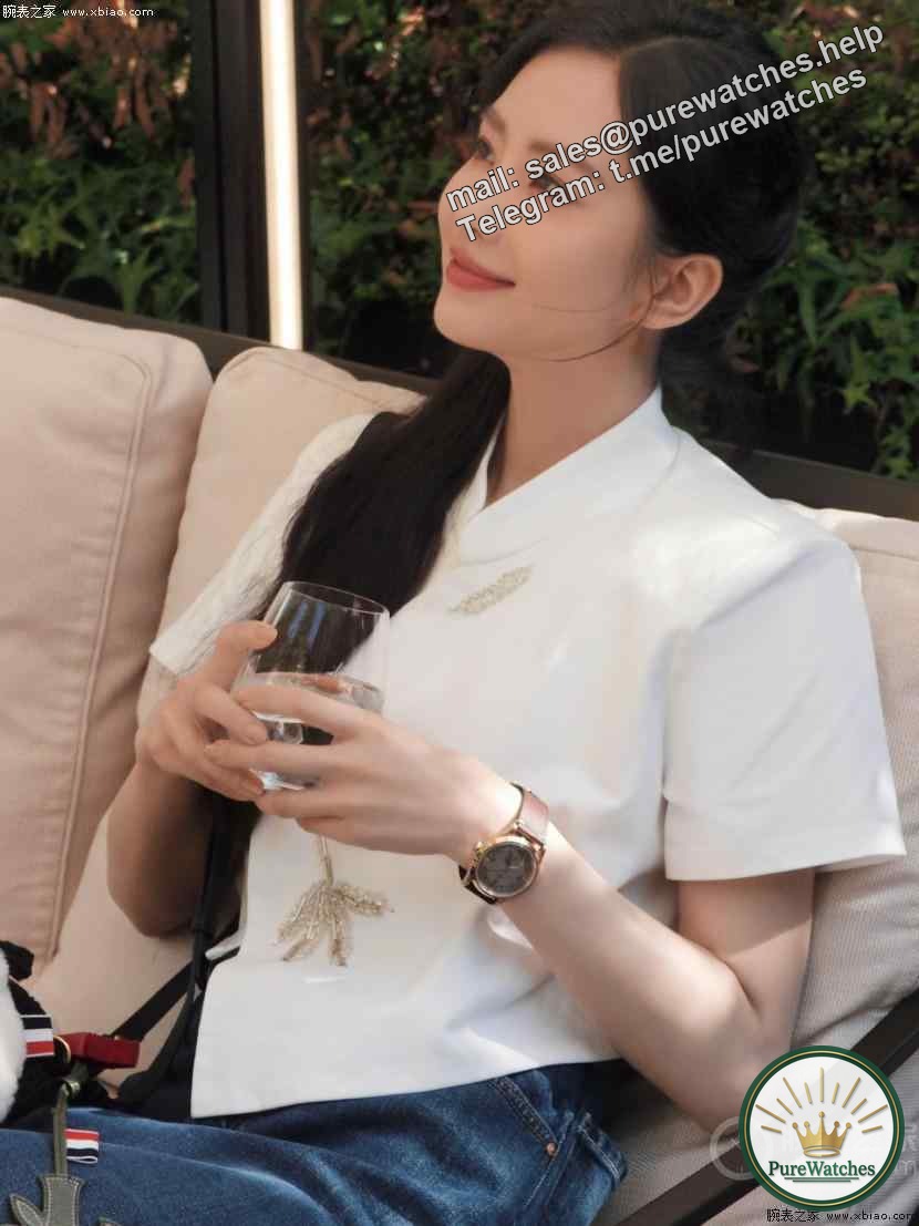 Liu Shishi wears Omega “Paris 2024” special edition bronze and gold watch at the Paris Olympics