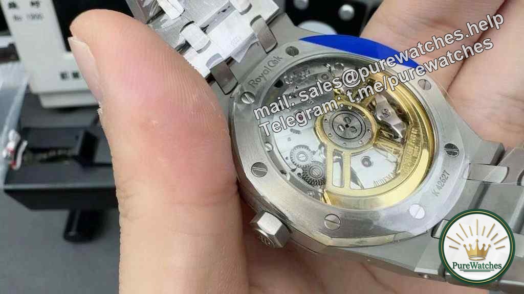 APS Factory has launched the latest V3 version of Audemars Piguet Royal Oak 15500. Is it worth buying?