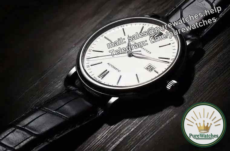 A romantic man needs to own the following watches no matter what.