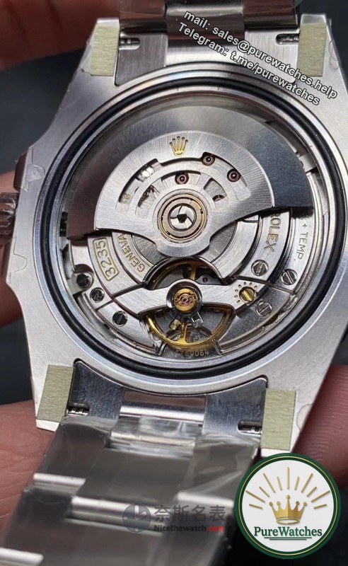 Comparative evaluation of new and old versions of Rolex Gray Yacht Replica, which one is better to buy?