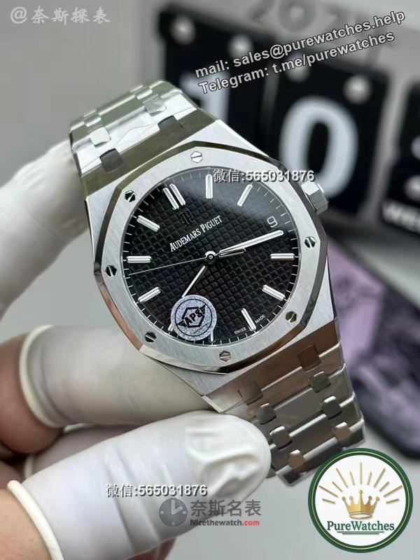 Is the quality of the APS factory Audemars Piguet 15500 white plate replica watch reliable? What is the difference between it and the original version?
