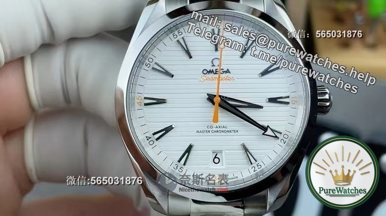 How can a novice identify whether the VS factory Omega Seamaster 150 series Bumblebee replica watch is the correct version?