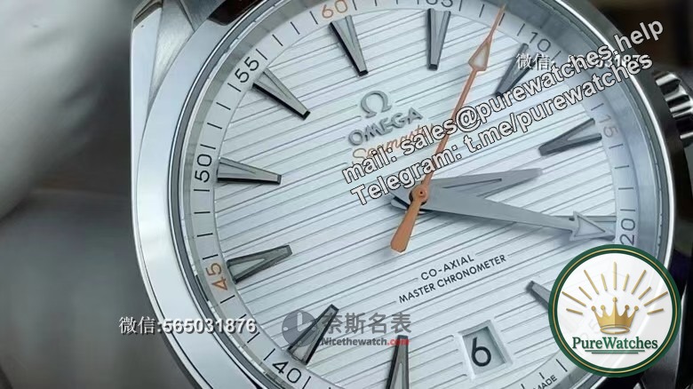 How can a novice identify whether the VS factory Omega Seamaster 150 series Bumblebee replica watch is the correct version?