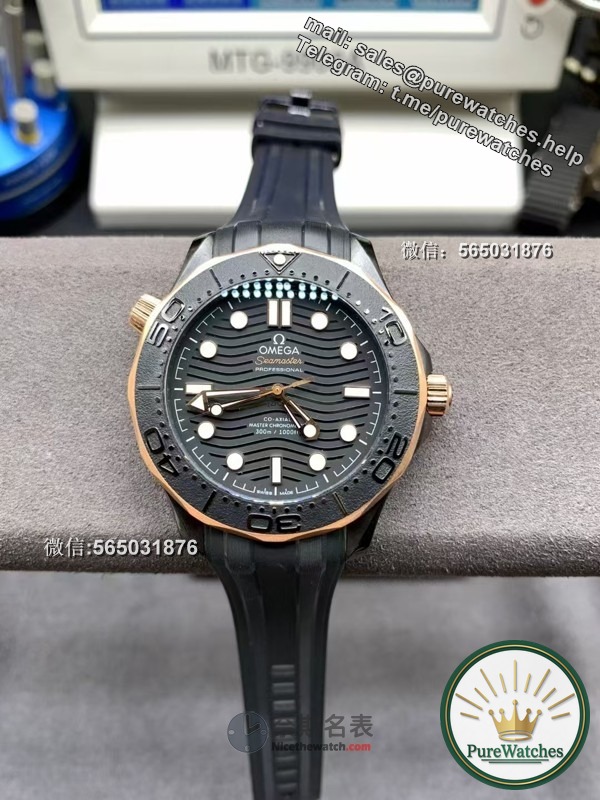 Is the VS Factory Omega Ink Gold Seamaster 300 replica watch well done?