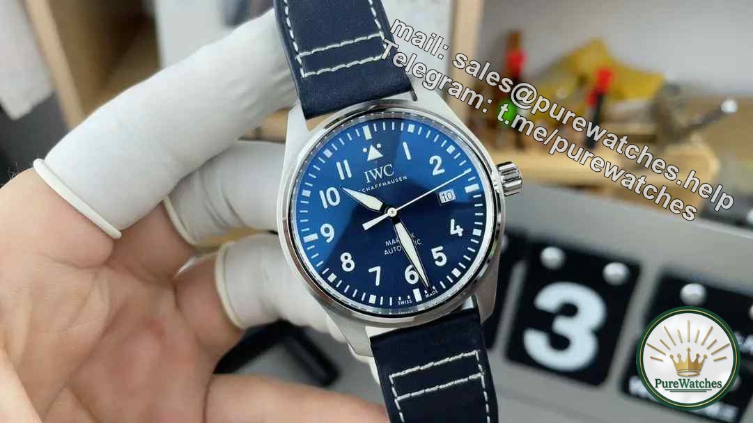 Review of the V7 factory IWC Mark 20 replica watch, is it much different from the original? Is it worth buying?