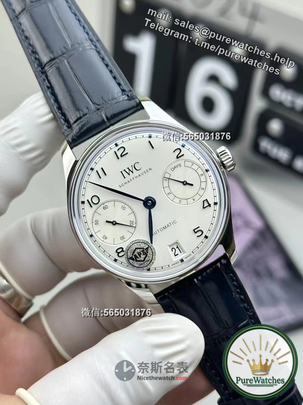 APS factory VS ZF factory: Comparative evaluation of the new IWC Portuguese version 7 and the old V5 version